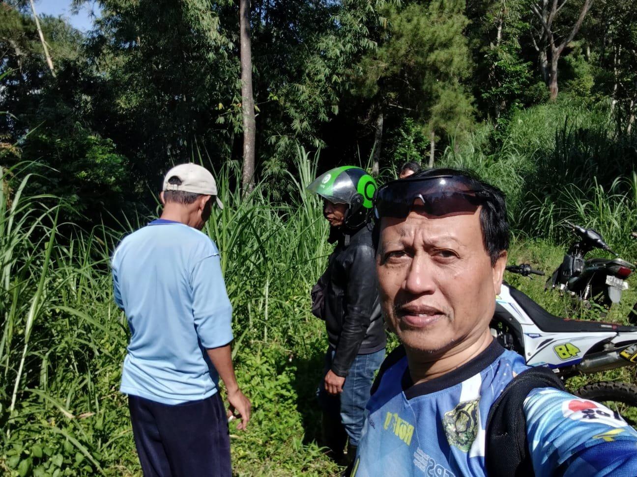 AKP Karjita, S.Pd, penggerak di balik Wisata Puncak Srege. Setelah purna tugas, beliau wujudkan impian warga